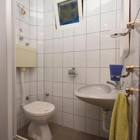 Apartman Studio 6228b